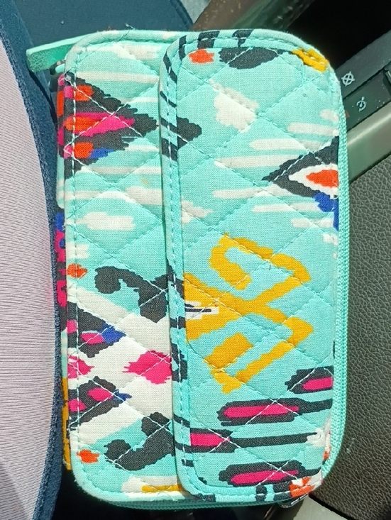 Vera Bradley Handbags - Quilted Vera Bradley Pueblo Pattern